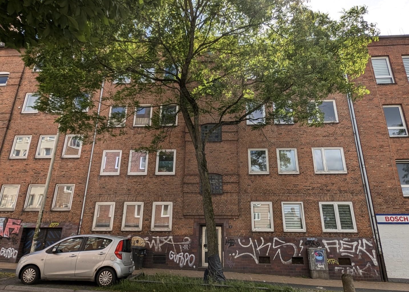 Helmholzstr. 2, 24143 Kiel 